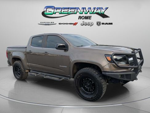 Used 2017 Chevrolet Colorado W/T w/ WT Convenience Package AWD/4WD image 1