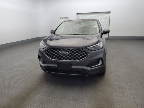 Used 2023 Ford Edge SEL image 15
