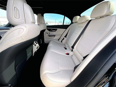 Used 2022 Mercedes-Benz C 300 4MATIC Sedan image 14