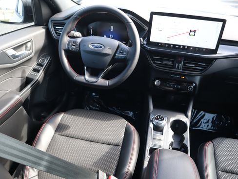 New 2025 Ford Escape ST-Line w/ Tech Pack #1 image 28