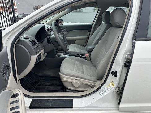 Used 2012 Ford Fusion S image 9