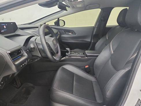 Used 2024 Toyota Prius XLE FWD image 20