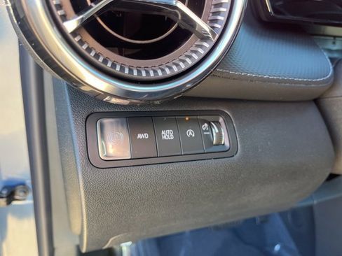 New 2026 Chevrolet Equinox LT w/ Convenience Package II image 25