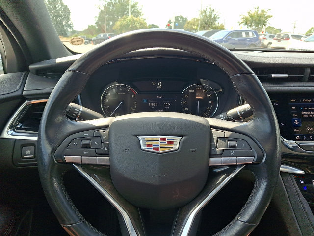 Used 2021 Cadillac XT6 Premium Luxury FWD image 19