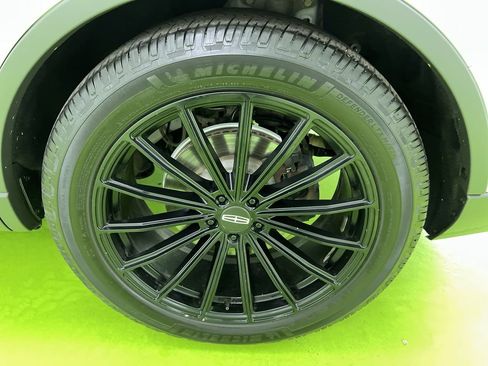 Used 2020 Lincoln Aviator Reserve w/ Equipment Group 201A AWD/4WD image 14
