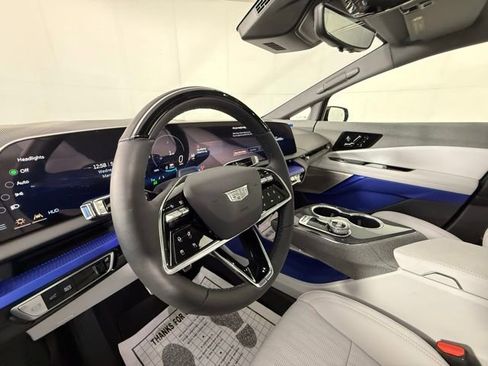 New 2026 Cadillac Optiq Luxury 2 AWD/4WD image 6