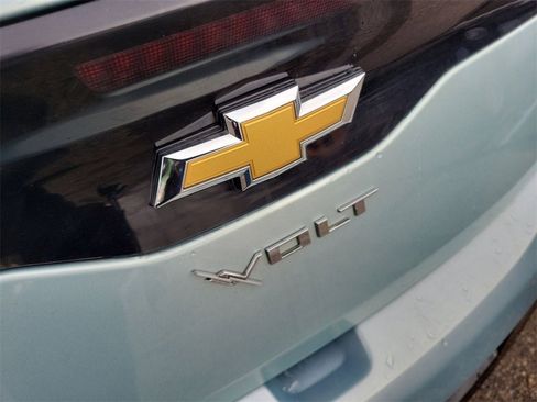 Used 2018 Chevrolet Volt LT w/ Comfort Package image 30