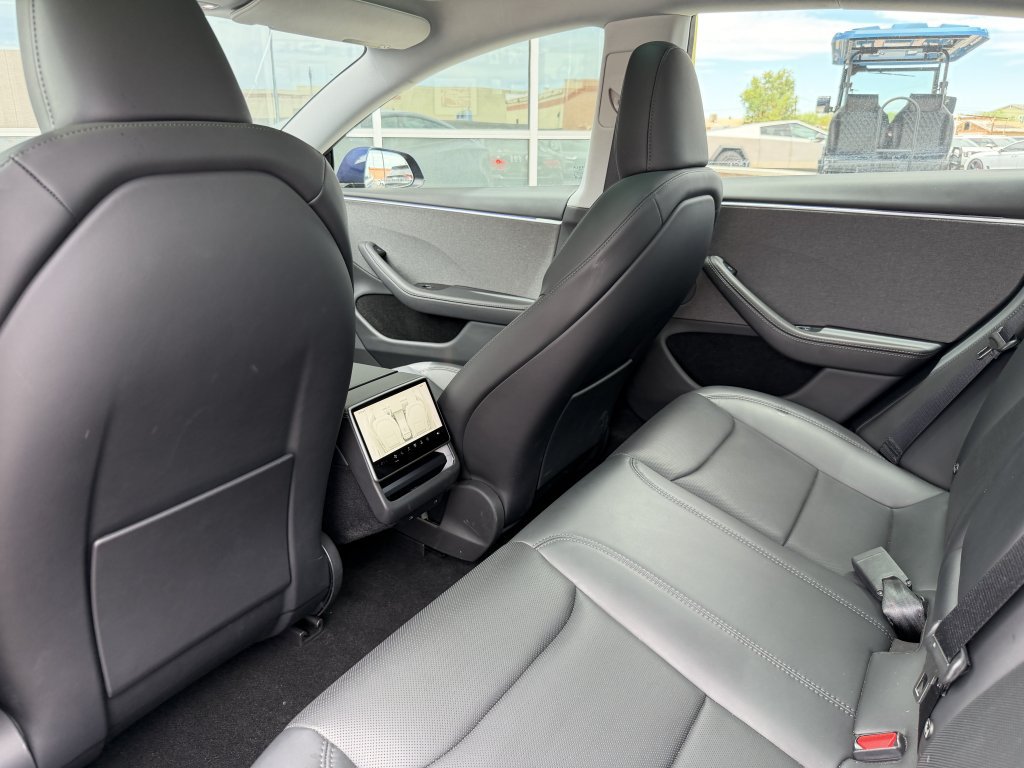 Used 2025 Tesla Model 3 Long Range RWD image 38