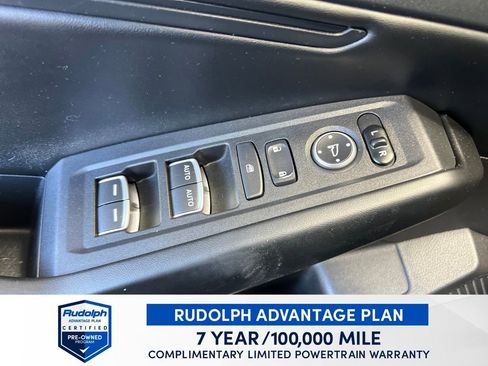 Certified 2023 Honda Accord EX image 29