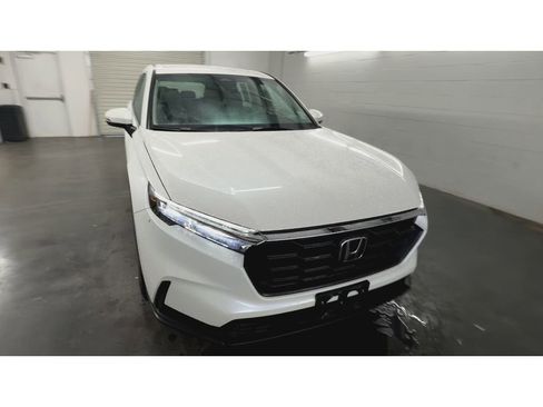 Certified 2024 Honda CR-V LX image 3