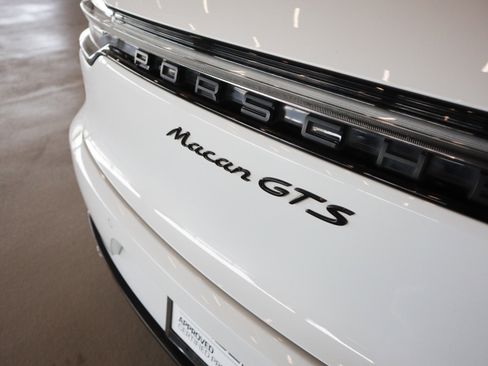Certified 2021 Porsche Macan GTS AWD/4WD image 29