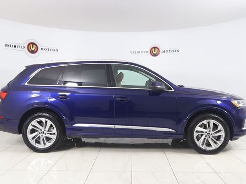 Used 2023 Audi Q7 3.0T Premium Plus w/ Premium Plus Package AWD/4WD image 2