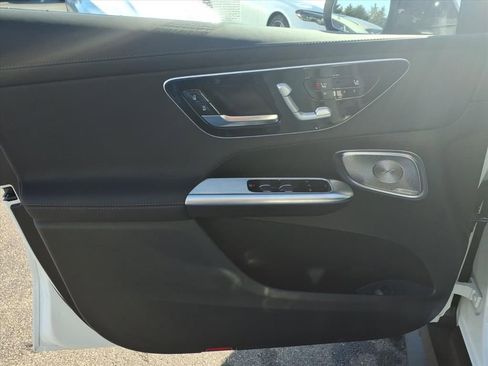 New 2026 Mercedes-Benz GLC 300 4MATIC image 11