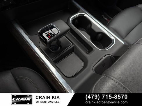 Used 2025 Chevrolet Silverado 1500 RST AWD/4WD image 19