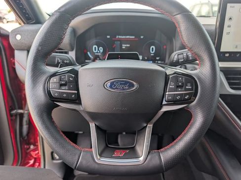 Used 2025 Ford Explorer ST AWD/4WD image 12
