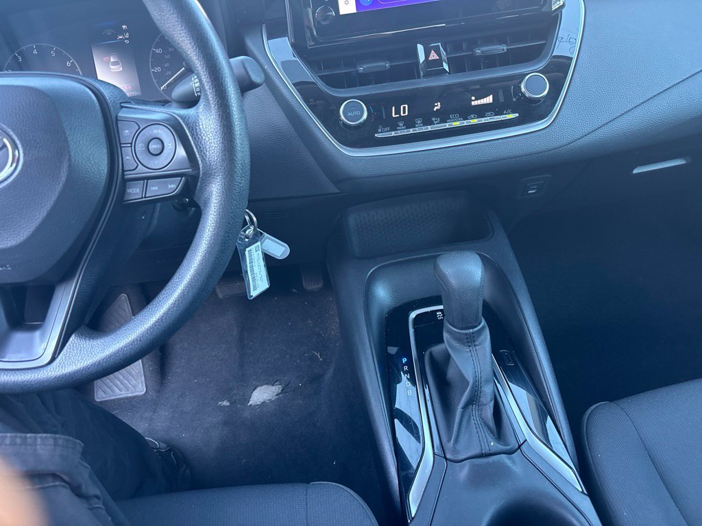 Used 2024 Toyota Corolla LE FWD image 23