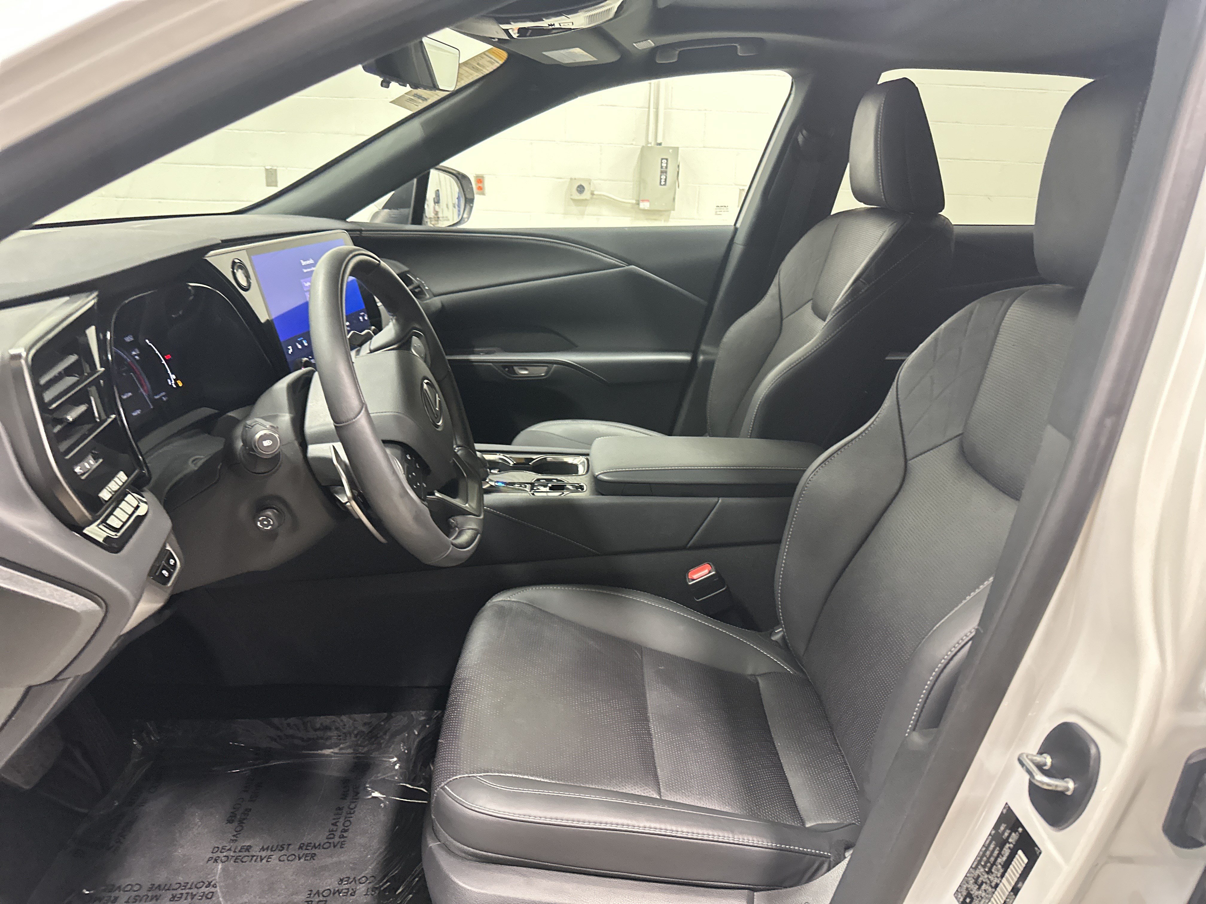 Certified 2024 Lexus RX 350 Premium Plus w/ Convenience Package AWD/4WD image 16