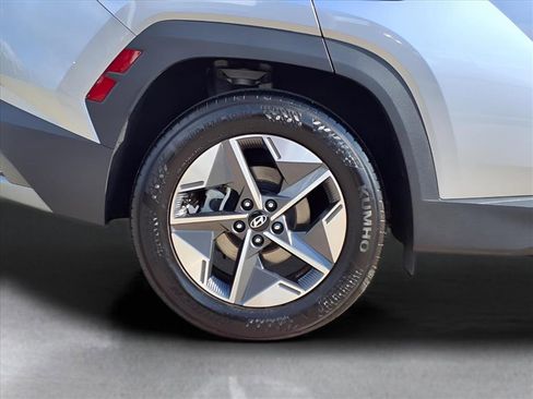 Used 2025 Hyundai Tucson SEL image 9
