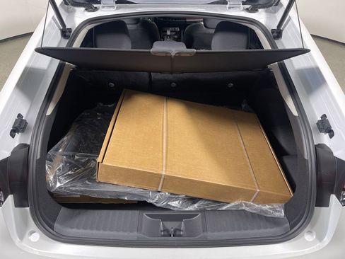 New 2026 Toyota Prius Plug-In Hybrid image 10