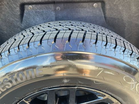 New 2026 Chevrolet Silverado EV LT image 33