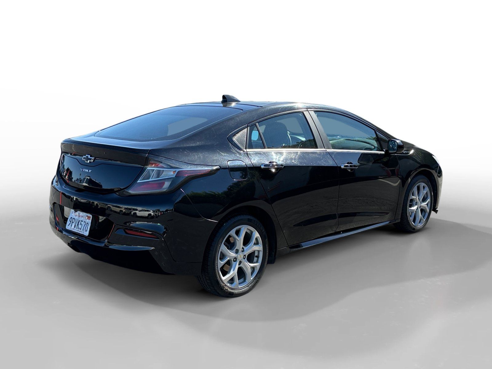Used 2017 Chevrolet Volt LT FWD image 5