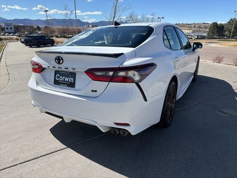Used 2023 Toyota Camry SE image 8