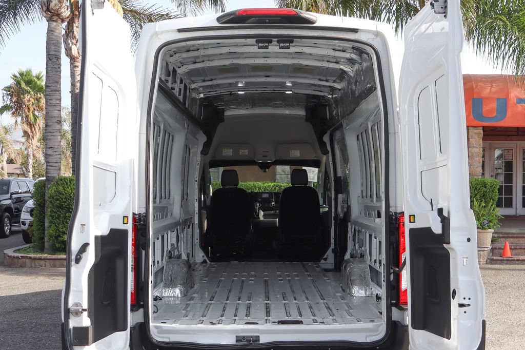 Used 2022 Ford Transit 250 148 High Roof Extended RWD image 8