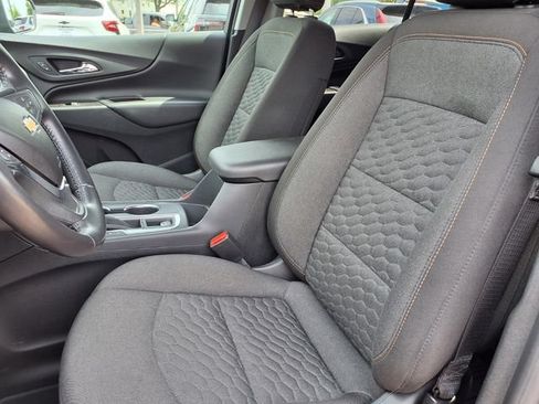 Used 2020 Chevrolet Equinox LT FWD image 3