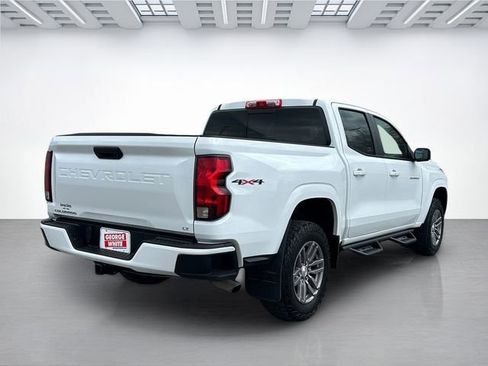 Used 2023 Chevrolet Colorado LT w/ LT Convenience Package II AWD/4WD image 4