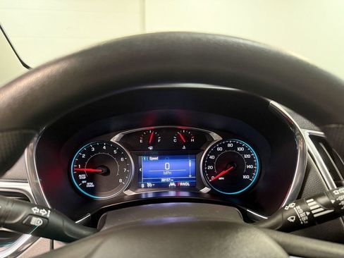 Used 2022 Chevrolet Equinox LT image 76