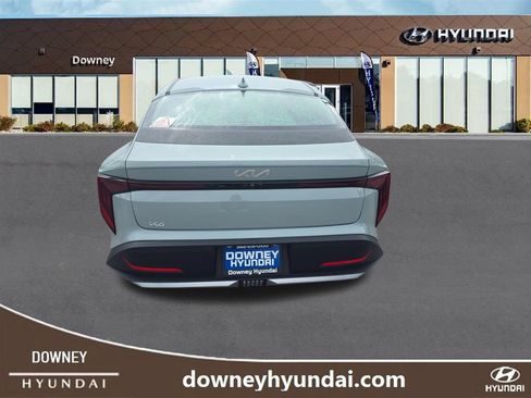 Used 2025 Kia K4 FWD image 4