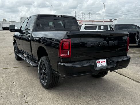 New 2026 RAM 2500 Laramie w/ Night Edition AWD/4WD image 8