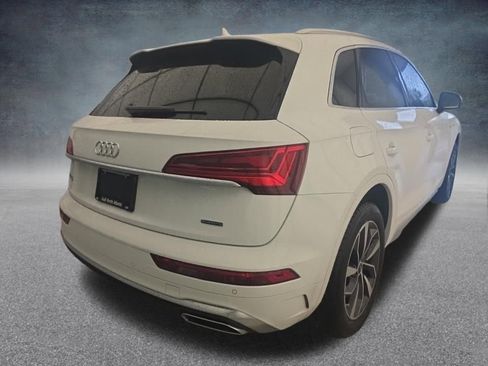Used 2023 Audi Q5 2.0T Premium w/ Convenience Package AWD/4WD image 5