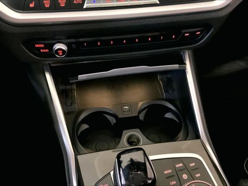 Used 2019 BMW 330i xDrive Sedan w/ Convenience Package image 33