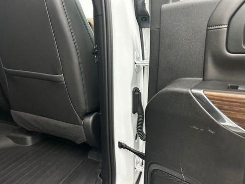 Used 2023 Chevrolet Silverado 2500 High Country w/ Z71 Off-Road Package image 38