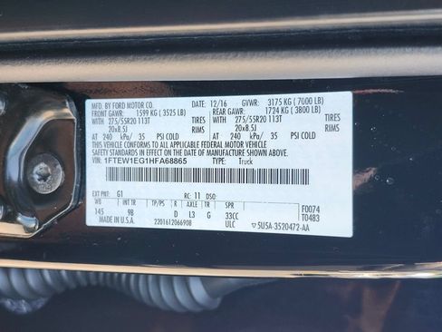 Used 2017 Ford F150 Platinum w/ Equipment Group 701A Luxury AWD/4WD image 33