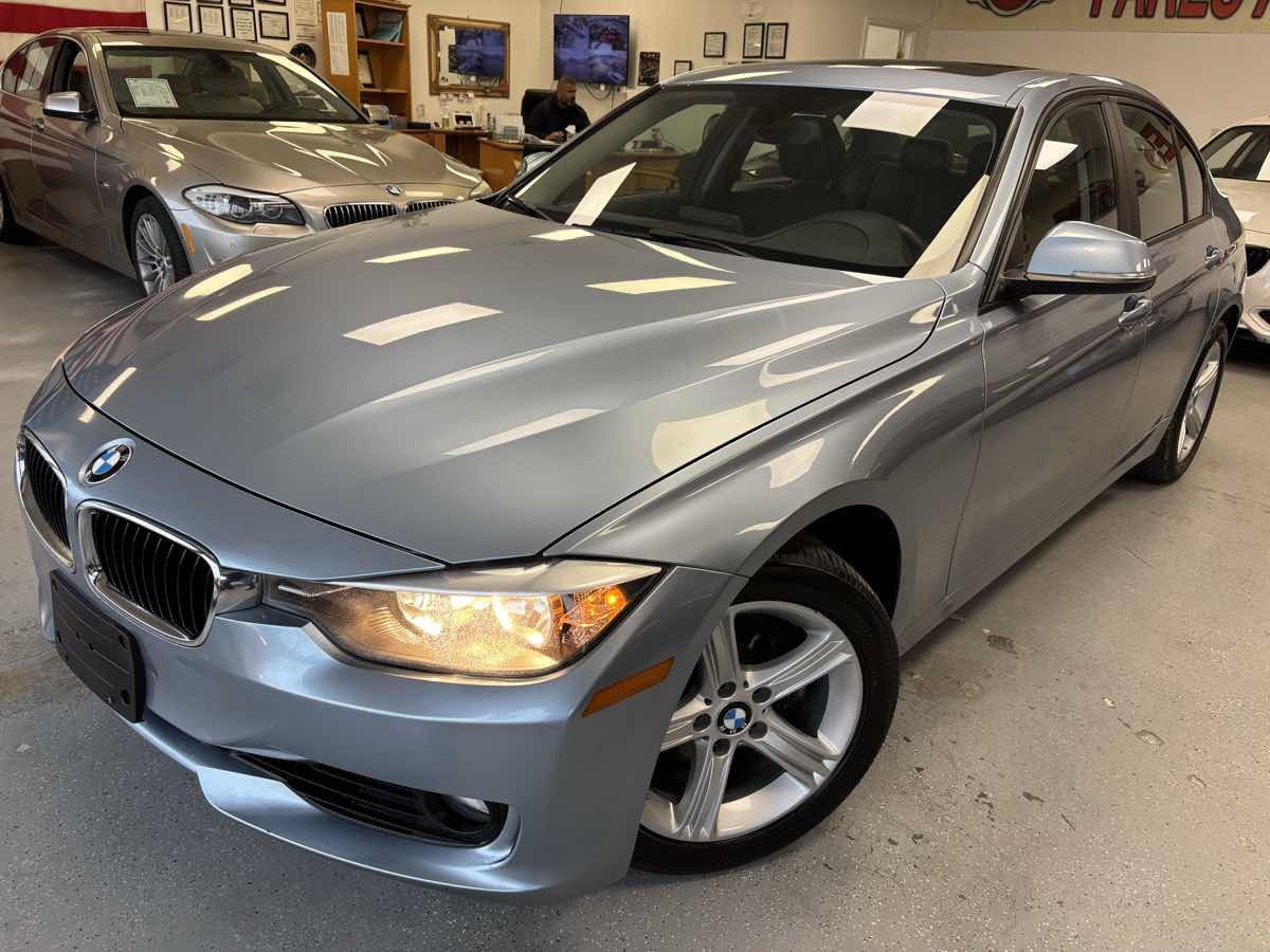 Used 2014 BMW 328i Sedan RWD image 9