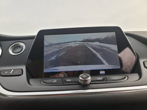 Used 2020 Chevrolet Blazer LT image 28