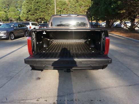 Used 2024 Toyota Tundra Limited w/ TRD Off-Road Package image 15