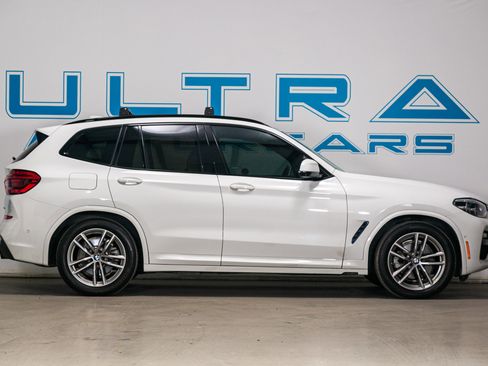 Used 2021 BMW X3 xDrive30e w/ Executive Package image 9