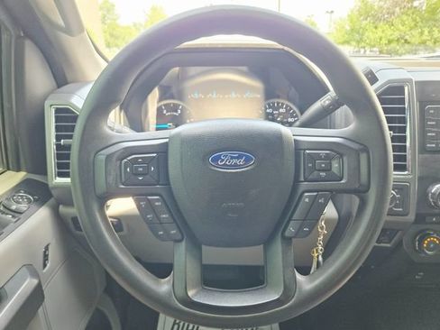 Used 2018 Ford F250 XLT AWD/4WD image 11