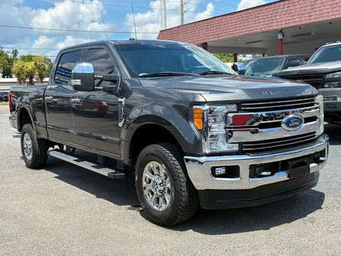 Used 2017 Ford F250 Lariat w/ Chrome Package AWD/4WD image 8