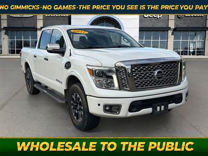 Used 2017 Nissan Titan Platinum Reserve w/ Off-Road Package
