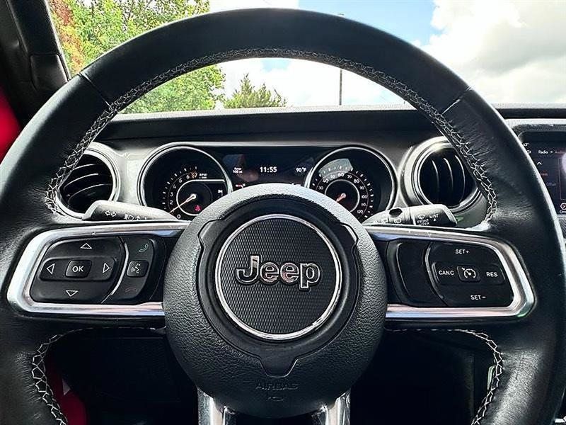 Used 2019 Jeep Wrangler Unlimited Sahara AWD/4WD image 20