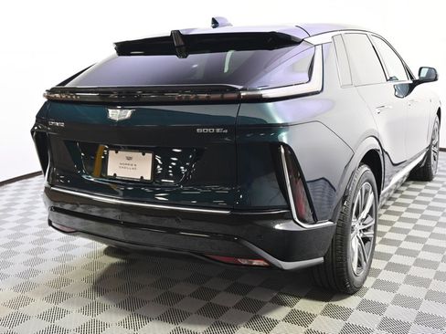 New 2025 Cadillac Lyriq Luxury image 6