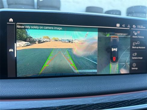 Used 2022 BMW 740i w/ M Sport Package image 20