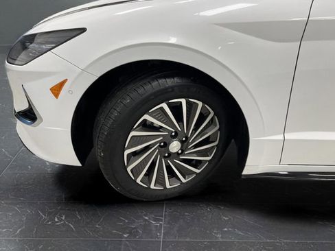 Used 2023 Hyundai Sonata Limited image 34