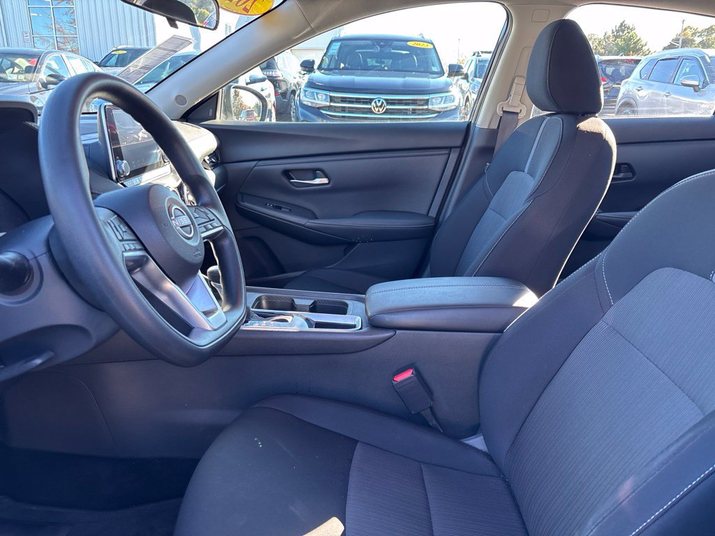 Certified 2024 Nissan Sentra SV FWD image 20