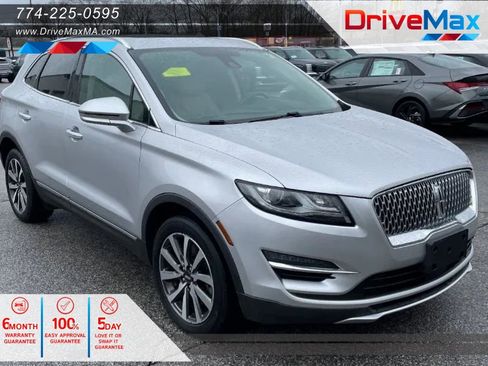 Used 2019 Lincoln MKC Reserve w/ MKC Climate Package AWD/4WD image 1