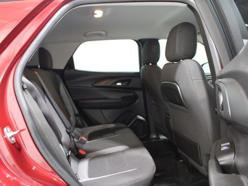 Used 2025 Chevrolet TrailBlazer LS w/ LS Confidence Package FWD image 23
